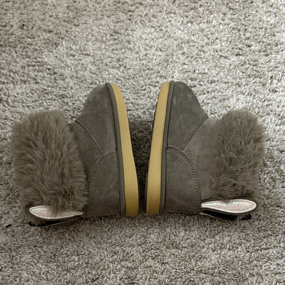 Cozy Gray Fur-Lined Kids Boots